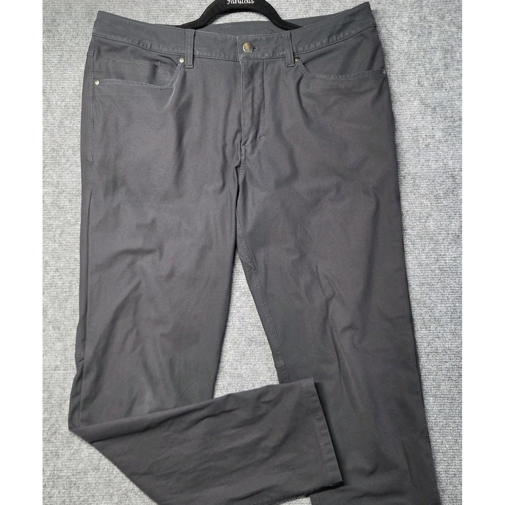 Lululemon ABC Tech Performance Pants Mens 34x31  Dark Gray 5 Pocket Stretch Golf